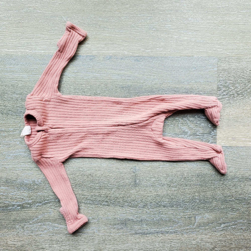 Kate Quinn long sleeve zipper footie in Cameo Rose